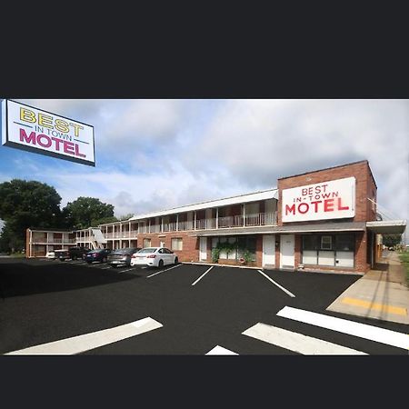 Best In Town Motel สเตทส์วิลล์ ภายนอก รูปภาพ